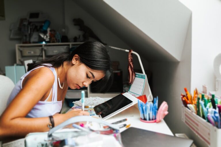 Comment payer pour un collège sans prêt |  Prêts étudiants et conseils