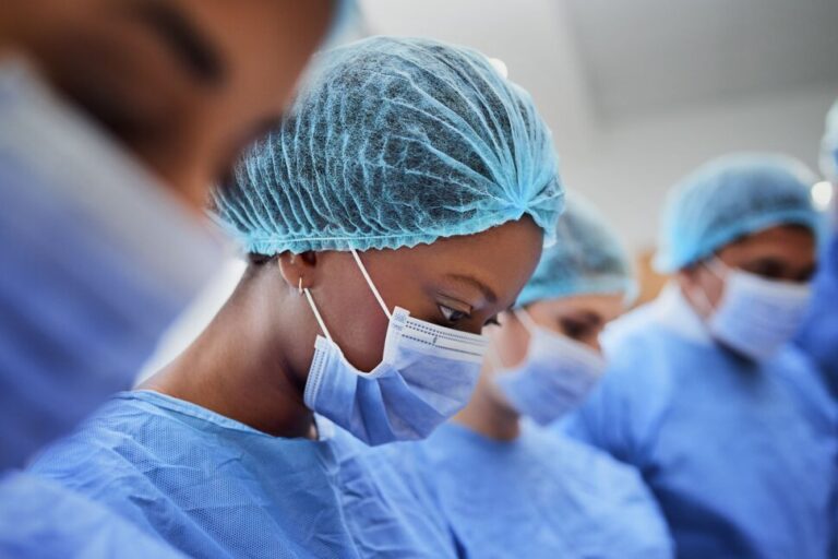 Étudiants internationaux : entrez dans les écoles de médecine américaines