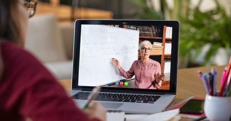 6 tendances de l&rsquo;enseignement supérieur à connaître en 2023