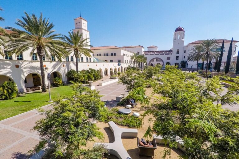 15 beaux campus universitaires |  Meilleurs collèges