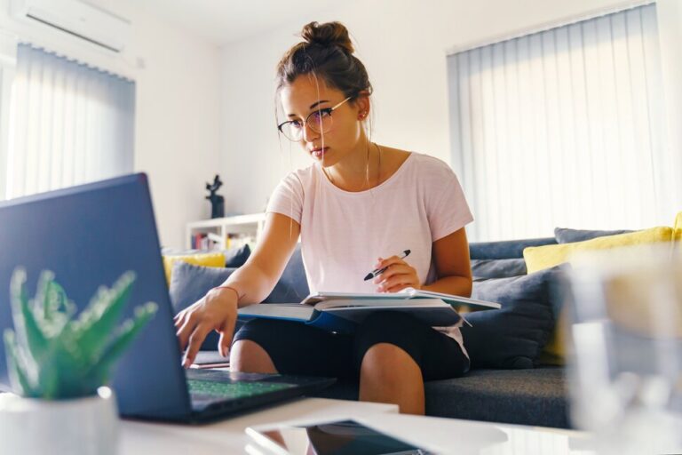Qu&rsquo;est-ce que le délai de grâce du prêt étudiant ?  |  Prêts étudiants et conseils