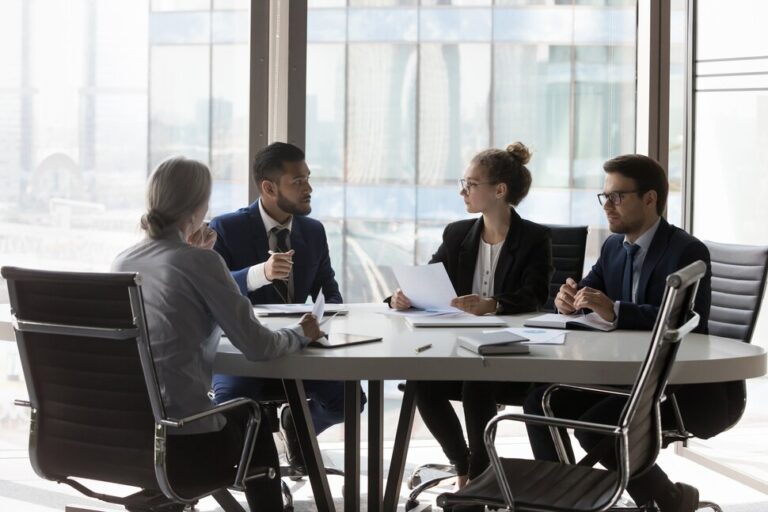 Questions et réponses : conseils aux étudiants en droit qui souhaitent travailler dans un grand cabinet d&rsquo;avocats