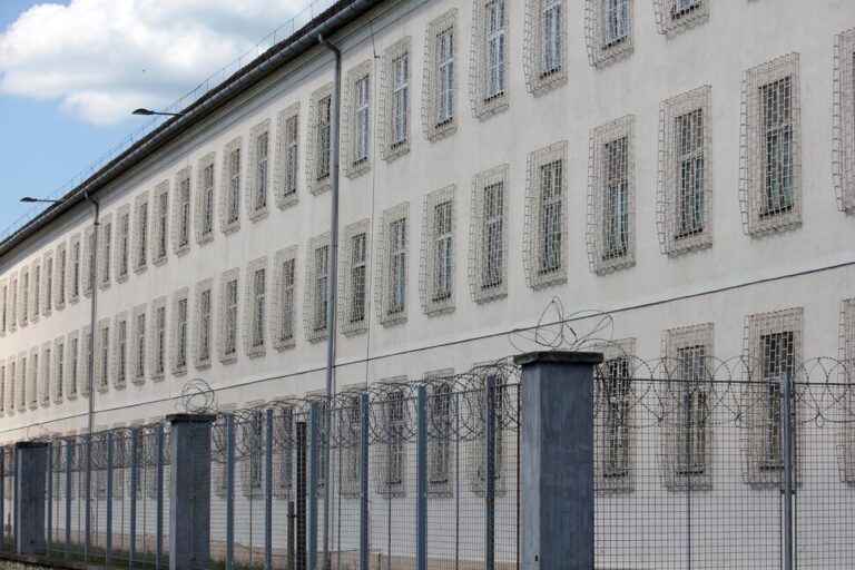 Programmes d&rsquo;éducation en prison : ce qu&rsquo;il faut savoir