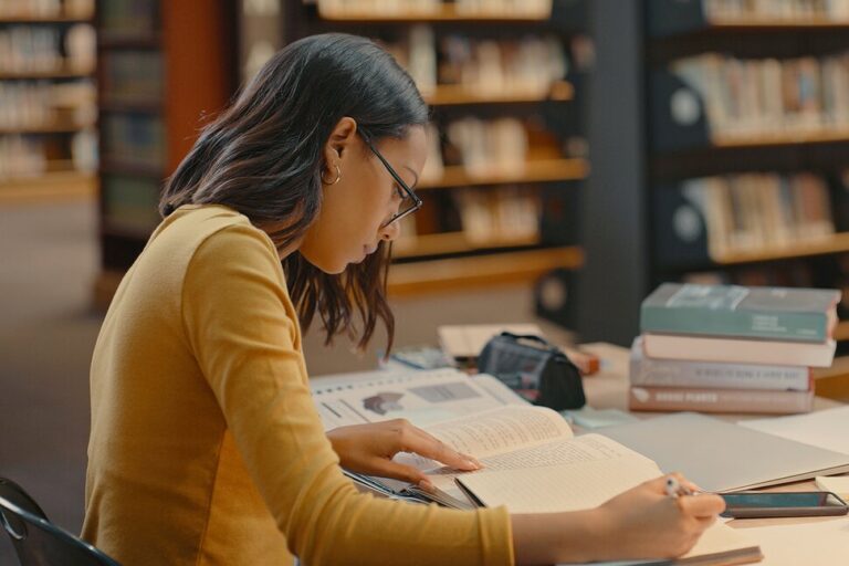 Qu&rsquo;est-ce que l&rsquo;aperçu du score LSAT et devriez-vous l&rsquo;utiliser ?