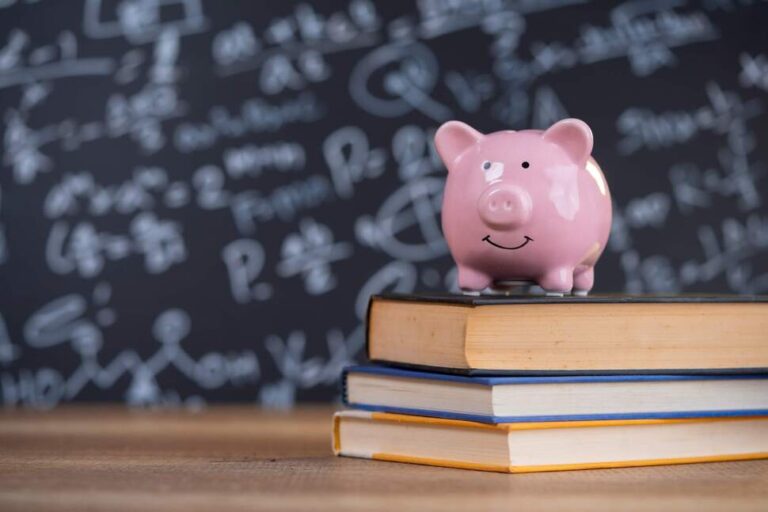 Guide pour comprendre l&rsquo;aide financière des collèges