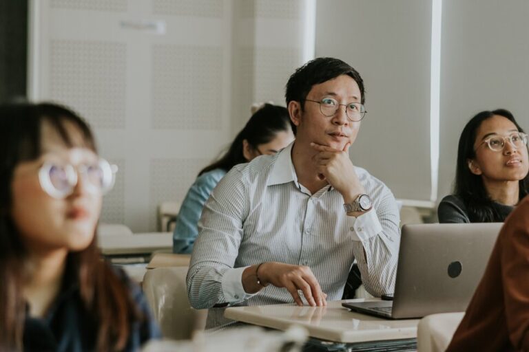 Dois-je obtenir une maîtrise avant un doctorat ?