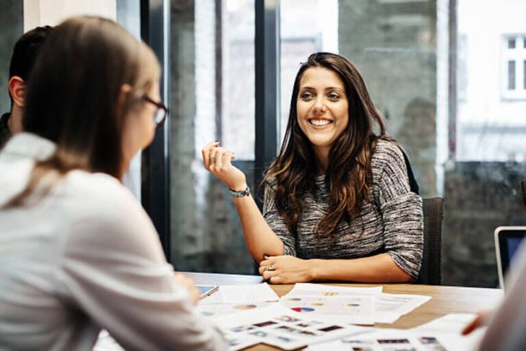 Comment un MBA peut vous aider à devenir consultant en gestion