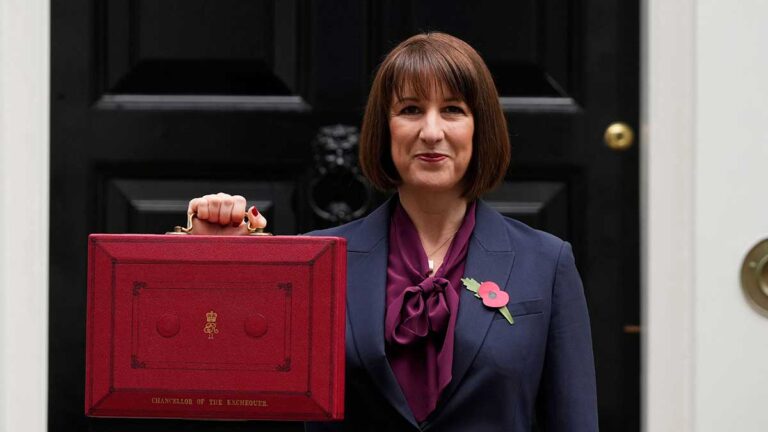 Budget 2024 : L'assurance nationale des employeurs jusqu'à 15%