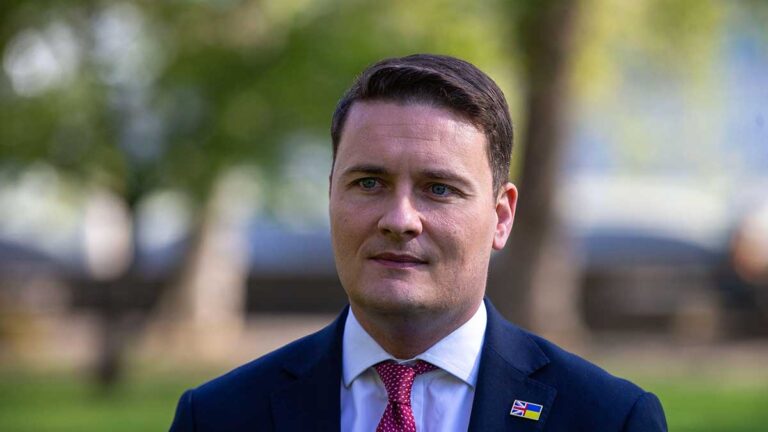 Le gouvernement lance une « conversation nationale » sur l'avenir du NHS