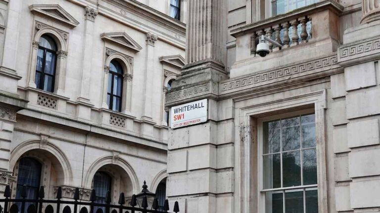 Le projet de loi sur les droits du travail de cette semaine « pourrait prendre des années » pour entrer en vigueur