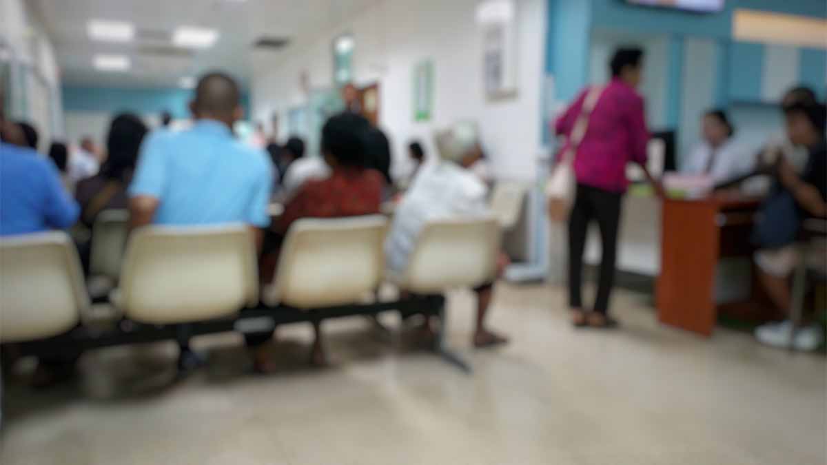 Les longues attentes du NHS entravent le retour au travail des employés