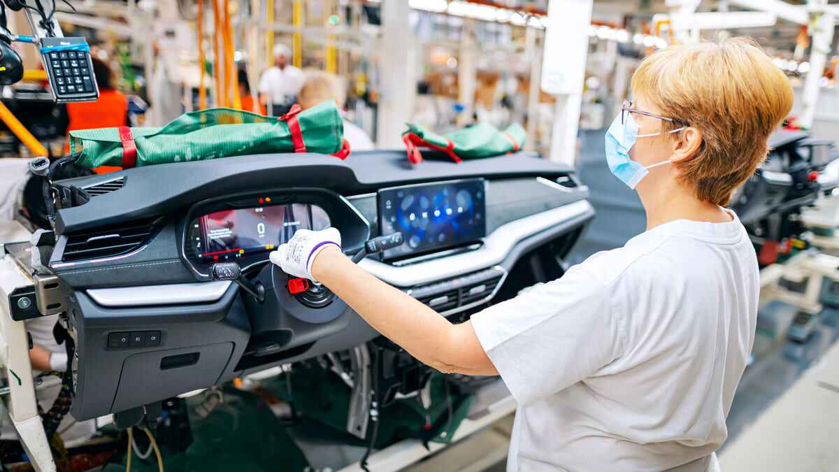 Volkswagen va réduire les salaires, les emplois et les usines en Allemagne