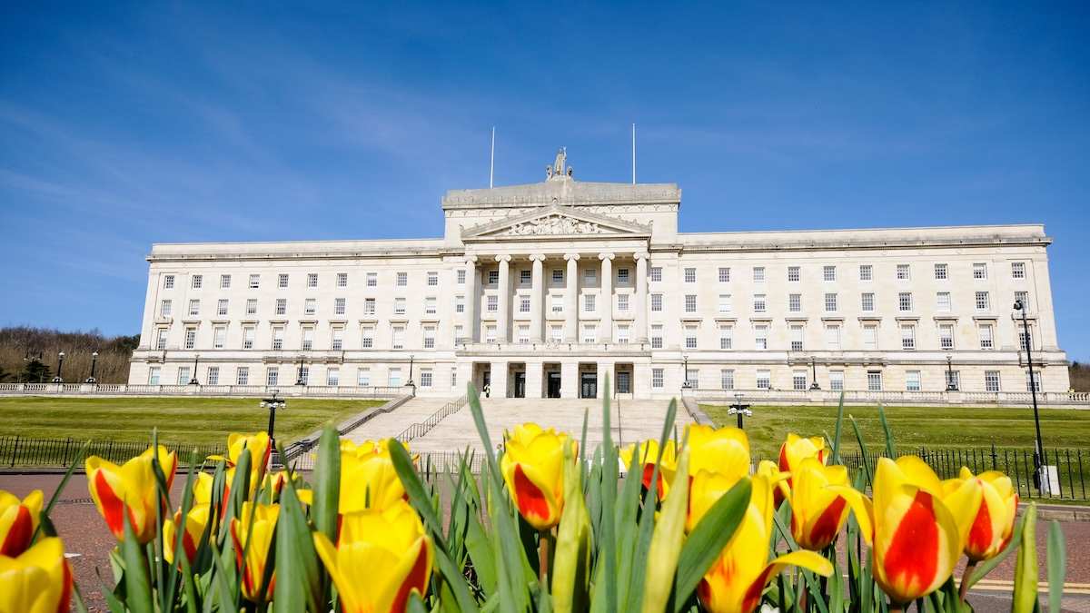 L'Irlande du Nord mène des consultations sur les rapports sur le sexe, l'origine ethnique et les indemnités d'invalidité
