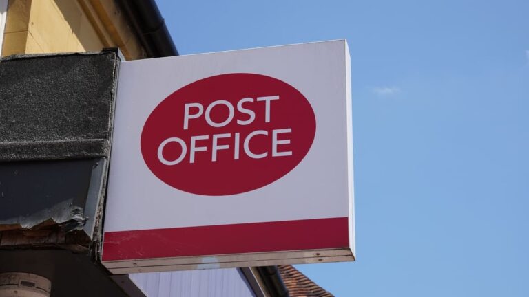 La Poste a licencié et réembauché du personnel informatique avec des taux de rémunération extrêmement gonflés