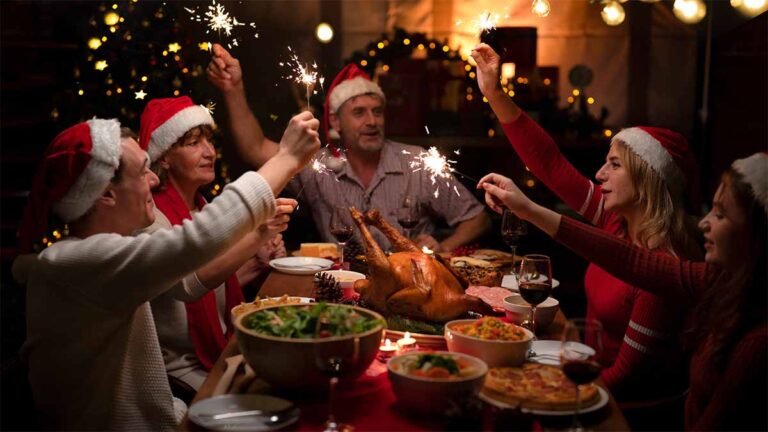 Les hospitalisations pour grippe augmentent, alors que le NHS met en garde contre les rassemblements festifs