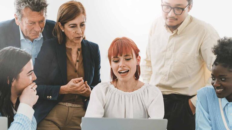 Exclusif: qu'est-ce qui attire chaque génération à un emploi?