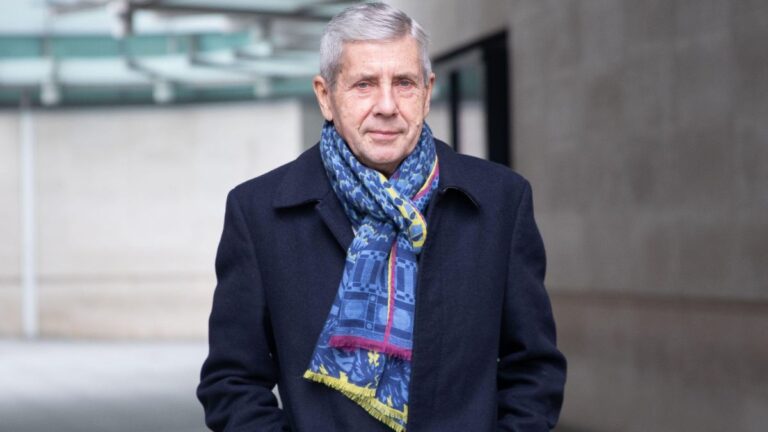L'ancien patron de M&S et Asda dénonce le travail à domicile