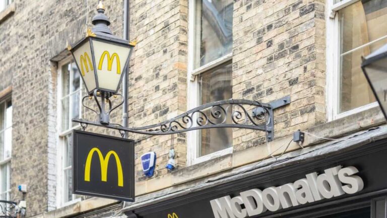 Le chef de McDonald's accusé de diriger le « paradis des prédateurs »