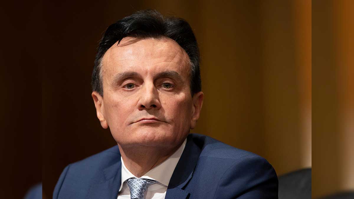 Le salaire du PDG pour 2025 dépasse le salaire moyen aujourd'hui à midi