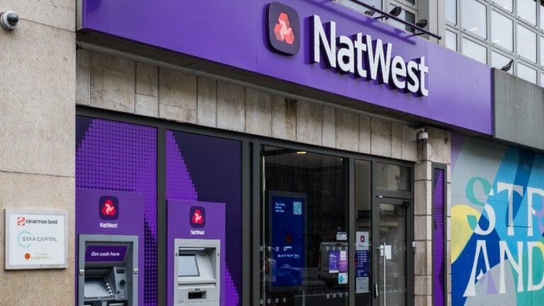 Barclays et Natwest suppriment les cibles climatiques des schémas bonus