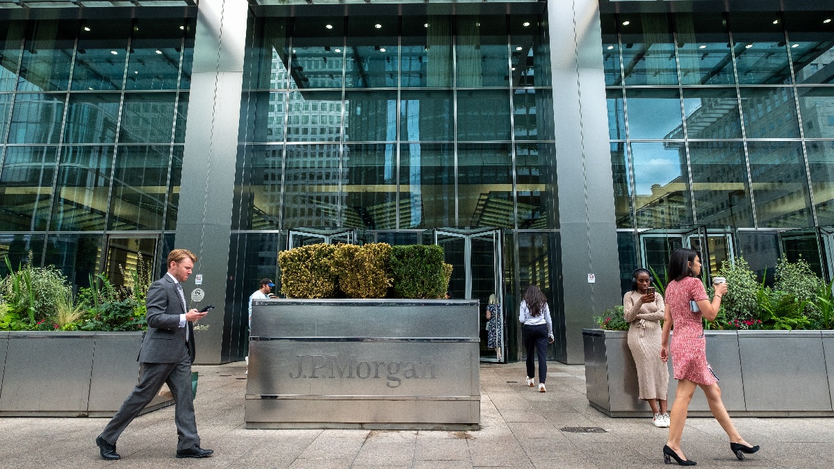 JP Morgan fait face à des pénuries de bureau après le mandat de retour du bureau