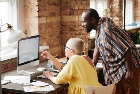 Conseils pour naviguer dans la maladie chronique sur le lieu de travail