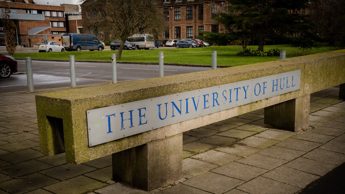 Jusqu'à 10 000 emplois universitaires menacés, Fears Union