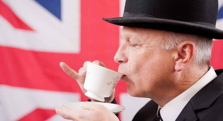 «Les Britanniques trop polis pour parler de salaire? Oh, purs-leese '
