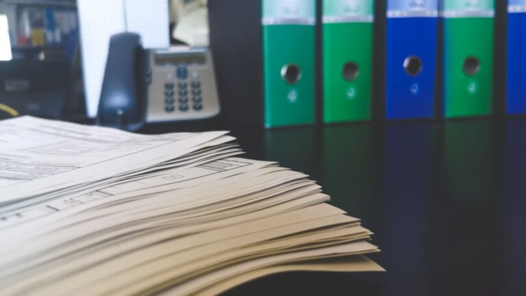Les avocats de l'emploi appellent une augmentation de la trésorerie au système du tribunal