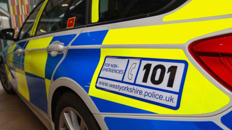 La police du West Yorkshire nie des accusations de discrimination positives