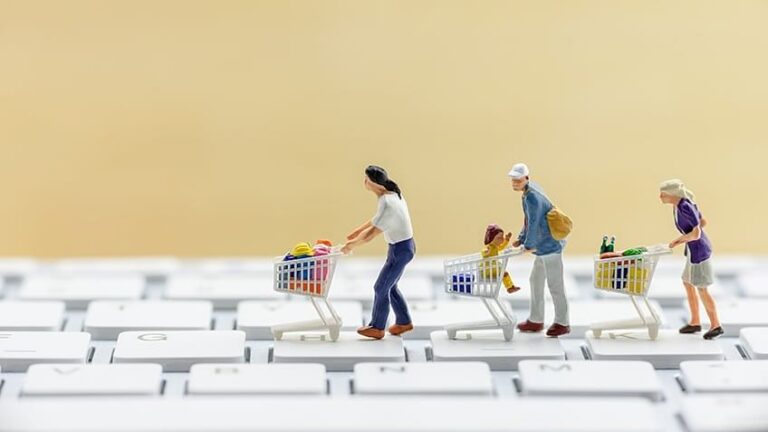 Comment les recommandations de produits influencent les décisions d'achat des consommateurs