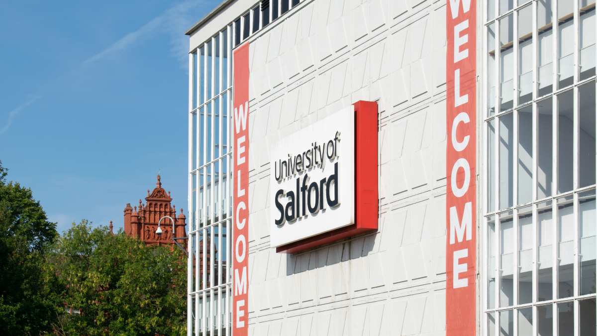 L'Université de Salford lance un meilleur groupe de vies professionnelles