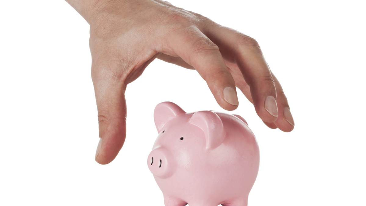 Les réformes des pensions pourraient mettre des économies en danger, avertit le groupe