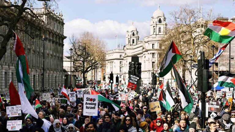 'Démissionner' si vous n'êtes pas d'accord avec la position britannique à Gaza, a déclaré le personnel du FCDO