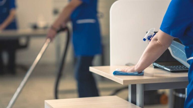 Les entreprises des installations partagent des «profondes préoccupations» sur les droits des travailleurs