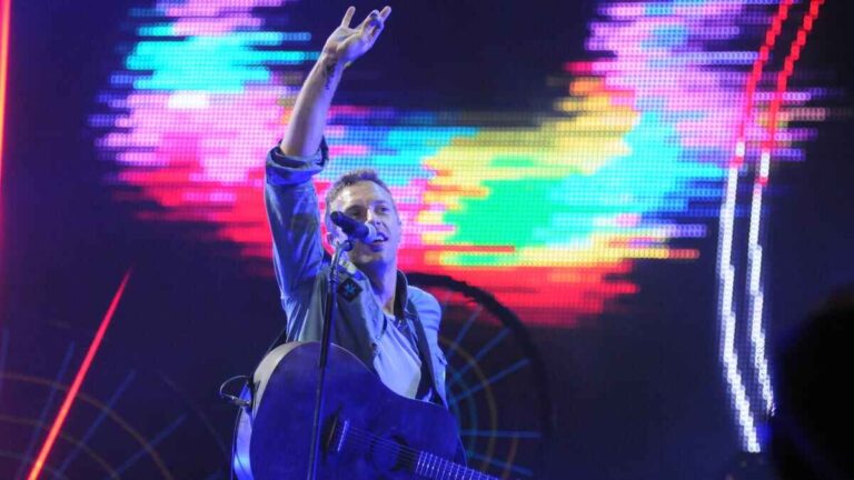 Coldplay Couple: Pourquoi devraient-ils perdre leur emploi?