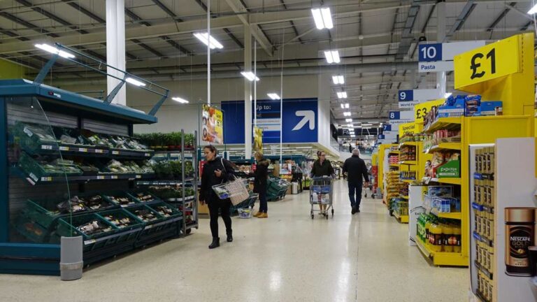 Tesco demande à la Cour d'appel pour annuler la décision de rémunération égale