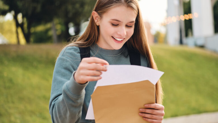 Les jeunes sont toujours confiants d'atterrir, malgré des perspectives difficiles