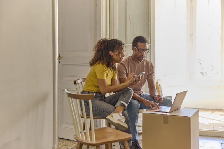 Combien faut-il gagner pour payer le loyer moyen ?