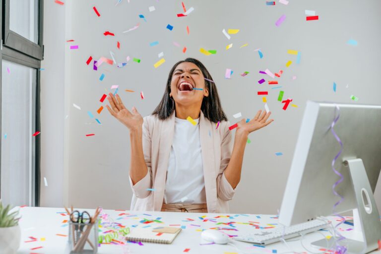 Comment les gagnants des prix Premium Bonds sont-ils informés – et qui est Agent Million ?