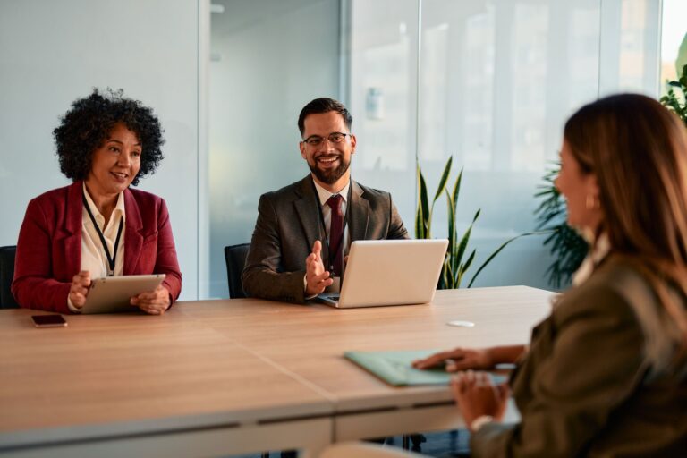 Embaucher du nouveau personnel pour votre entreprise? De l'aide est disponible