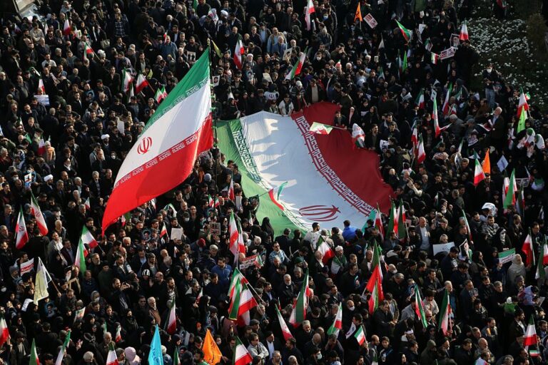 L’effondrement de l’économie iranienne – et pourquoi les gens protestent