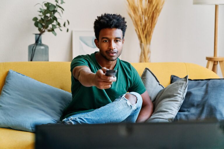 Augmentation de la redevance TV de la BBC confirmée : pouvez-vous réduire le montant que vous payez ?