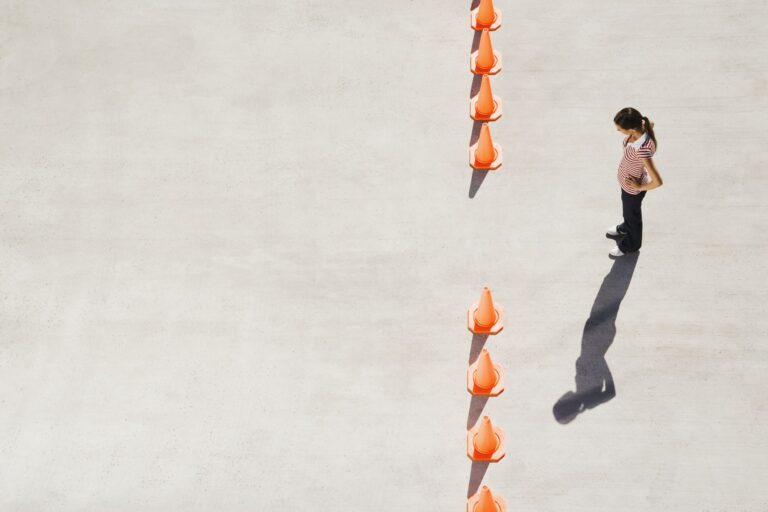 Comment l’écart salarial entre hommes et femmes s’ajoute à l’écart de retraite