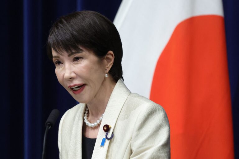 Le nouveau Premier ministre Sanae Takaichi a un mandat et un plan pour stimuler l'économie japonaise