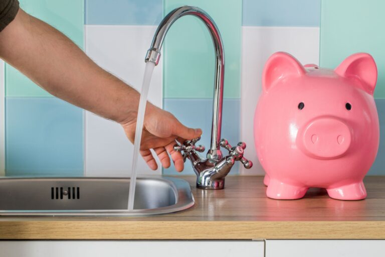 Les factures d’eau devraient augmenter jusqu’à 13 % – combien paierez-vous de plus à partir d’avril ?