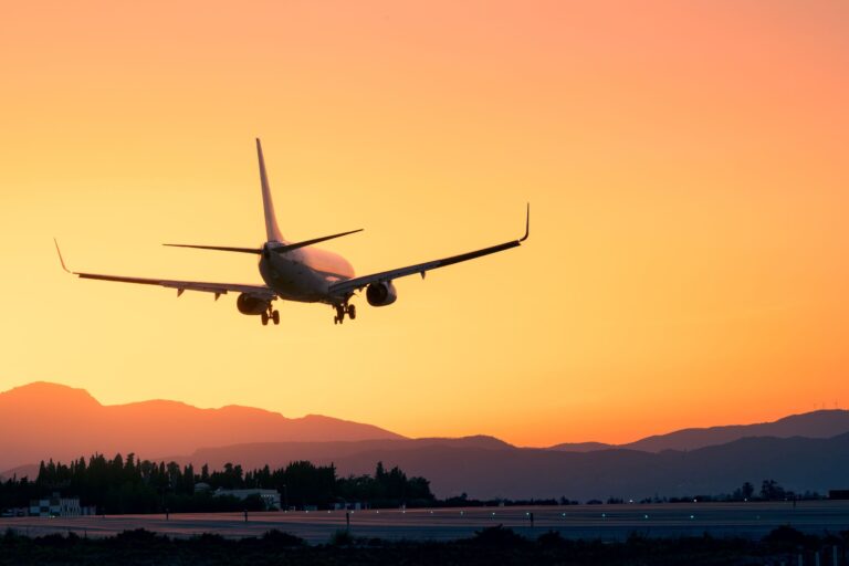 Conflit iranien : quels sont vos droits si vous avez une assurance voyage ?