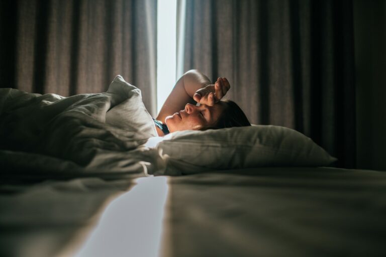 Pourquoi tomber malade vous coûtera jusqu'à 700 £ par mois en épargne-retraite