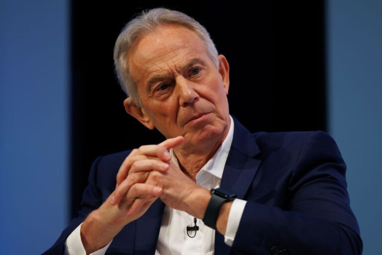 Le groupe de réflexion de Tony Blair propose de remplacer la retraite de l'État par un « Fonds pour toute la durée de vie » flexible