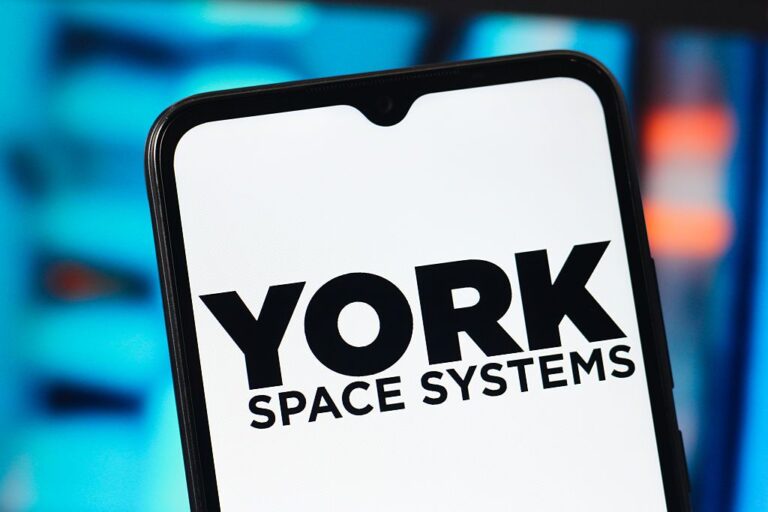 York Space Systems : vendre à découvert ce stock spatial non rentable